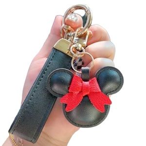 NWT Leather Minnie Mouse Gold Red & Black Bracelet Keychain Set
